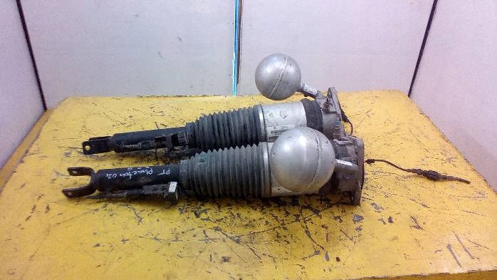 Set McPherson SPATE VW Phaeton 3.2 B 3D0616001F Product image