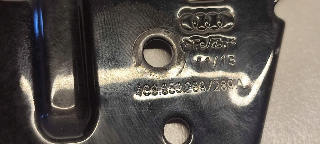 AUDI A7 4G CAPAC STÂLPI STÂNGA 4G8853289 Product image