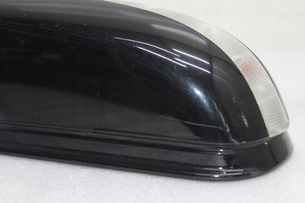 MERCEDES C W203 CARCASA OGLINZĂ W203 CU LAMPĂ 197 STÂNGA Product image
