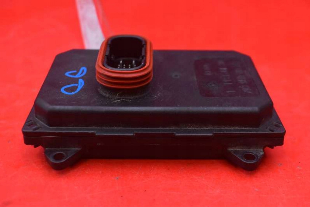 MODUL DE DIRECȚIE XENON DREAPTA 8U0941329 VW TOUAREG 2 II 7P 10-14 Product image