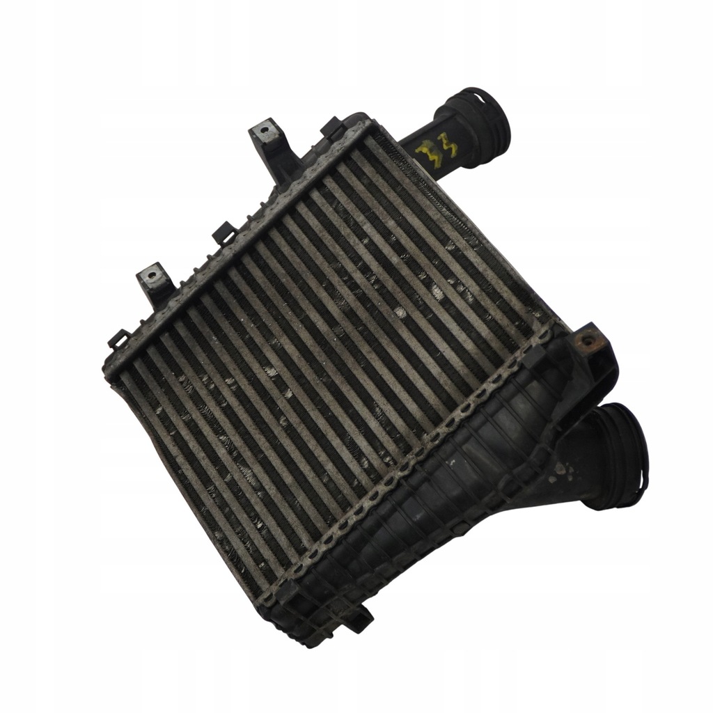 Volkswagen Touareg 7l Intercooler Air Cooler Legea 7P0145804C Product image