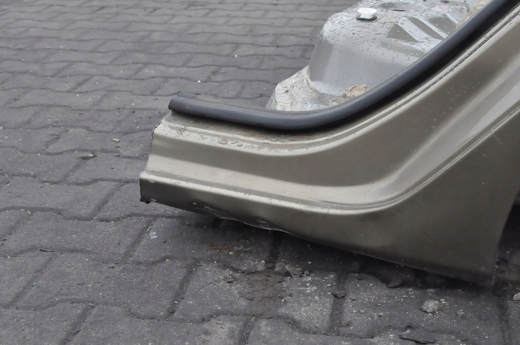 FORD FIESTA MK7 5D CUREA DE BAI SPATE ÎNTREGĂTORUL SFR STÂNGA DREAPTA Product image