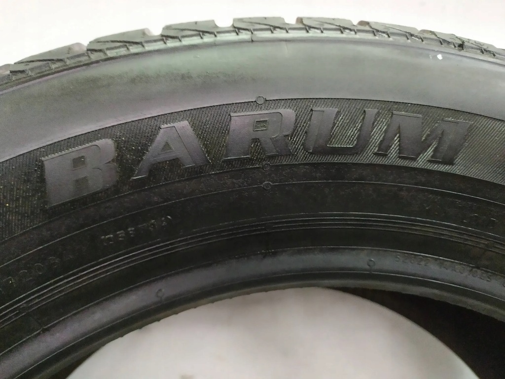 PNEURI DE IARNA 215/55/16 BARUM POLARIS 2 Product image