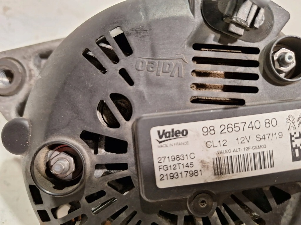 Alternator 982674080 Peugeot 208 II 1.2 THP 19- Product image