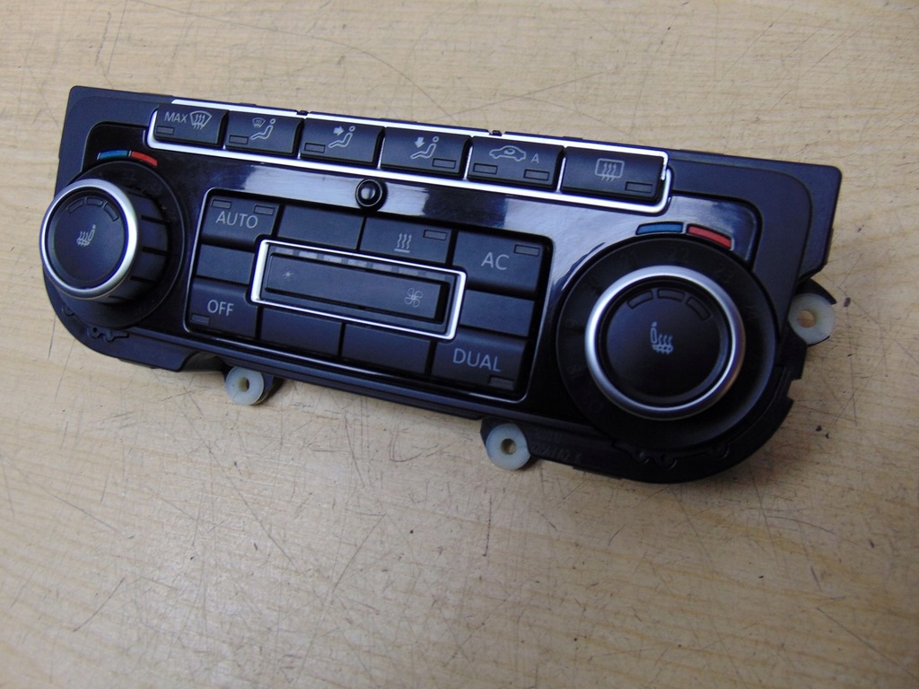 PANOUL DE CONTROL VW GOLF VI 5K0907044CB Product image