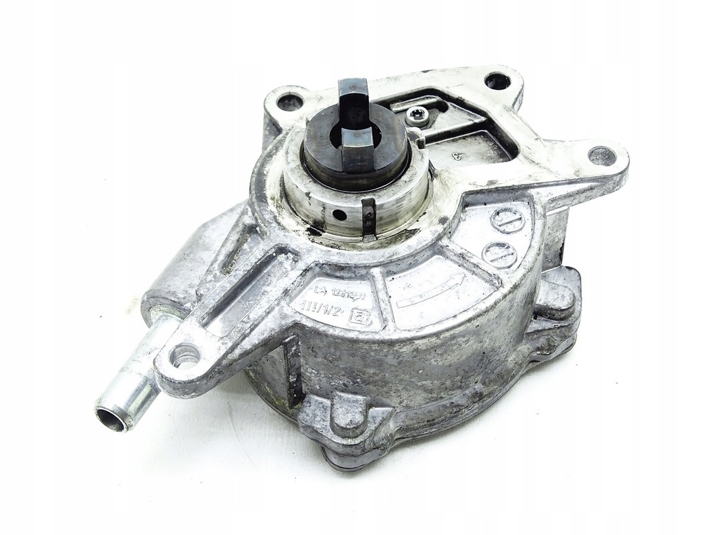 POMPA VACUUM MERCEDES E W207 W212 3.0 CDI A6422300065 Product image