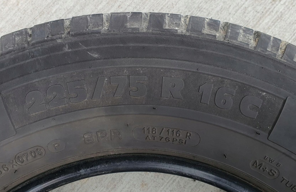 ANVELOPE MICHELIN AGILIS 81 225/75/R16C 8MM 1BUC Product image