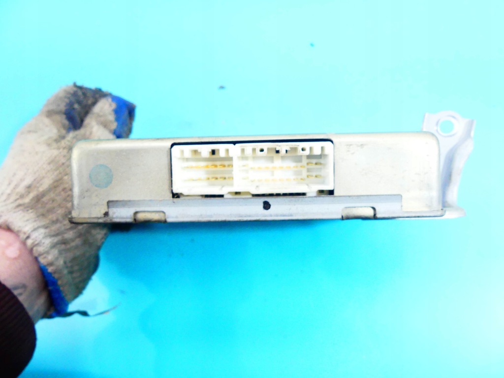 CONTROLLER ECU MODUL ABS TOYOTA CARINA E Product image