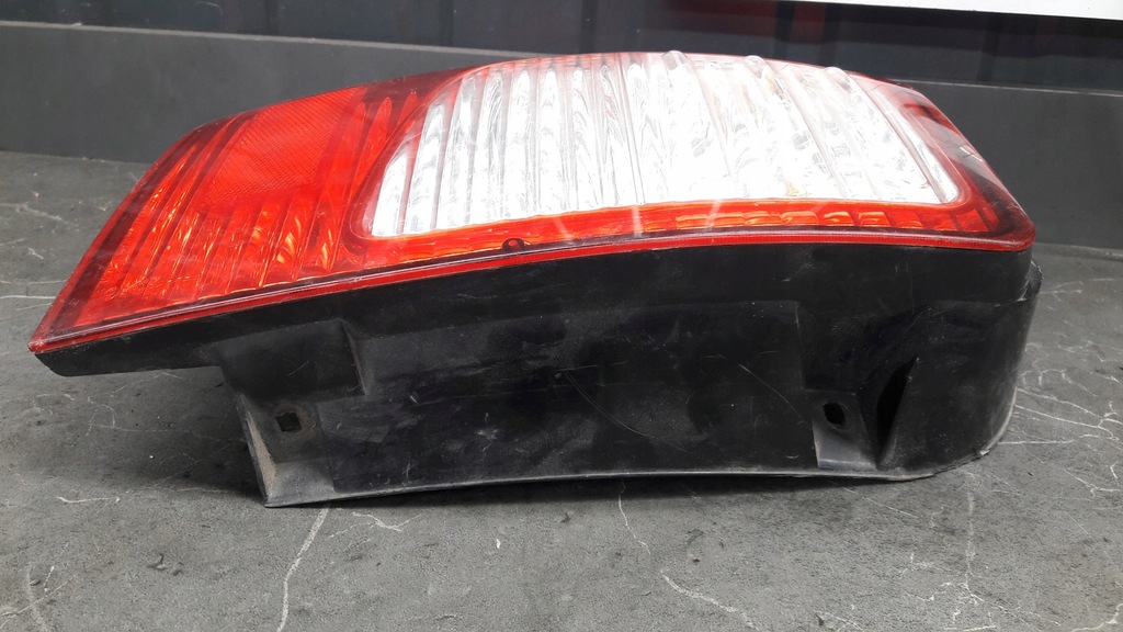 92401-M31 far stanga spate Kia Joice Product image