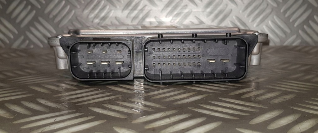 BMW E60 E61 E63 CONTROLLER ACTIV MODUL SUPORT DIRECȚIE 1277022056 Product image
