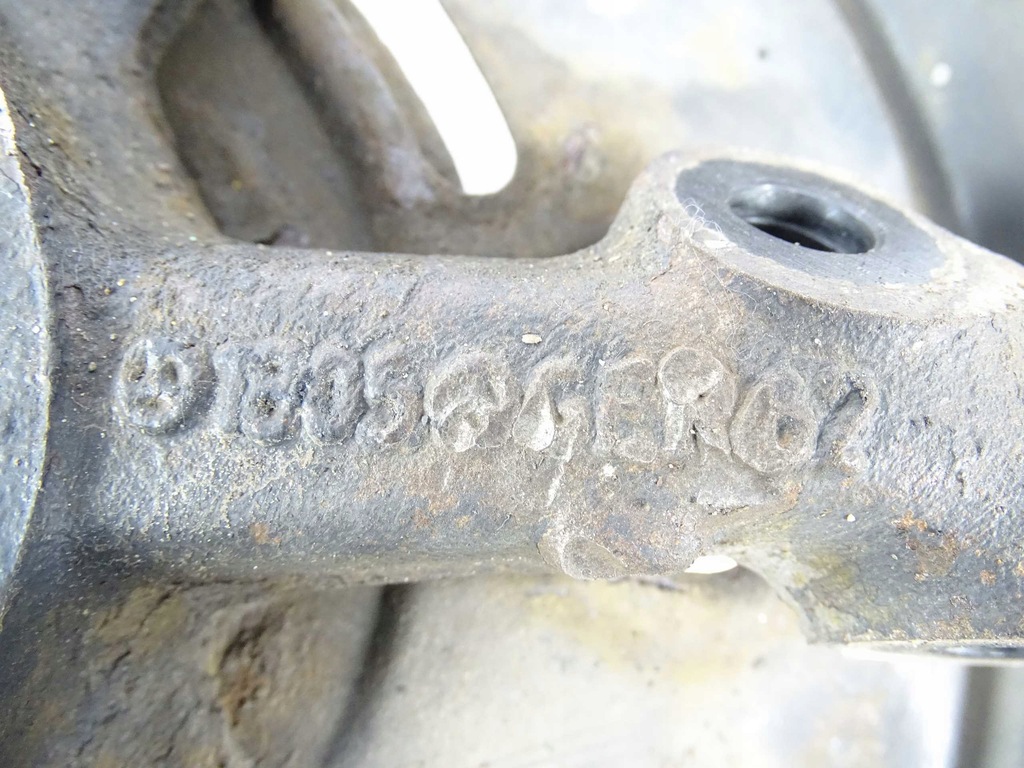 Mercedes Clasa S W140 RULMENT STUNNEL STÂNGA SPATE Product image