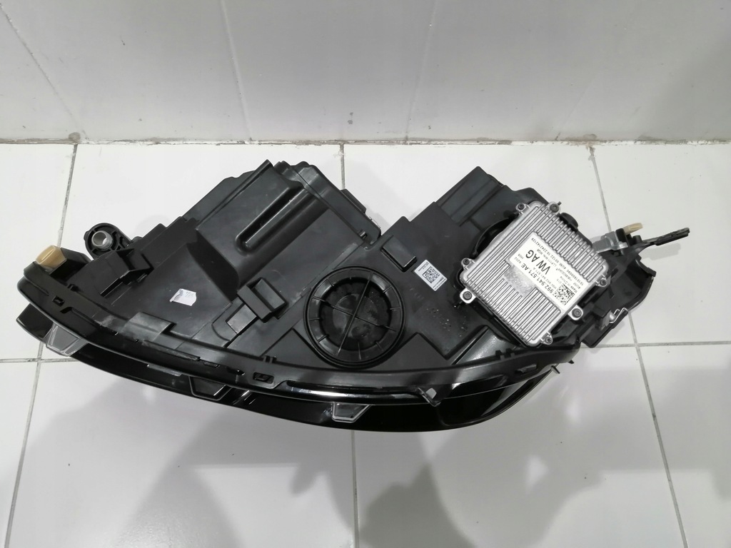 LAMP FATA DREAPTA VW GOLF VIII 8 5H1 Product image