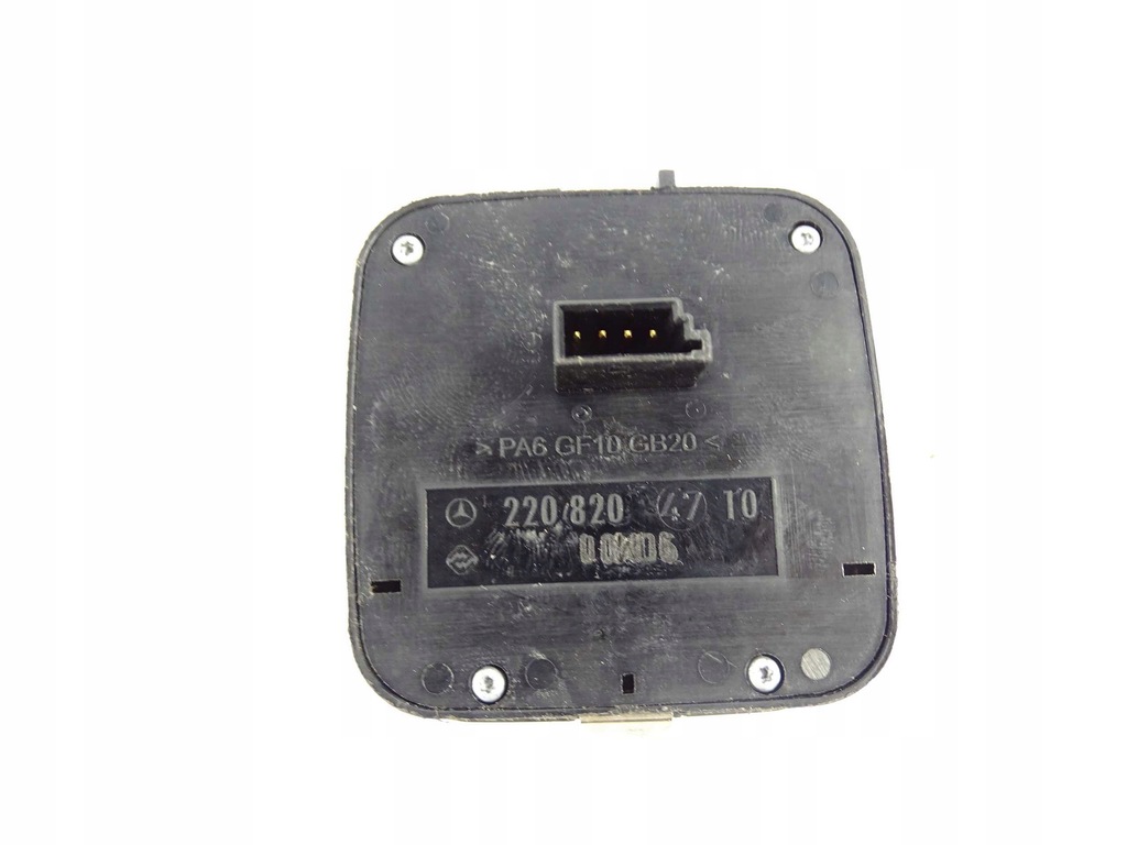 Mercedes Clasa S W220 PANOU DE COMANDĂ MASAJ SCAUN A2208204710 Product image