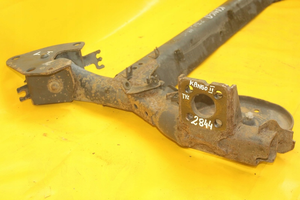 Renault Kangoo Axa suspensiei spate Product image