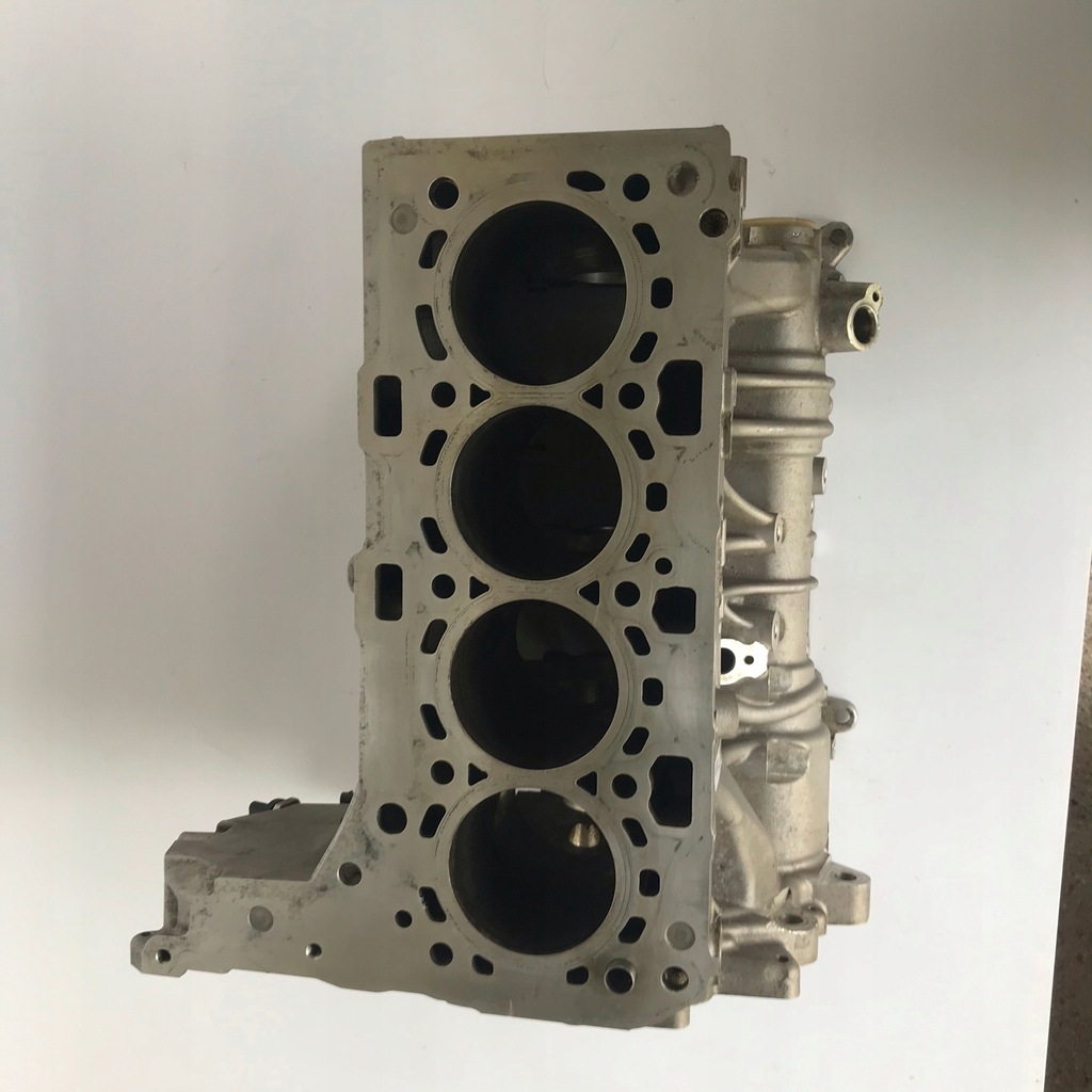BLOC MOTOR BMW X1 X2 X3 Z4 F45 F46 F48 MINI Product image