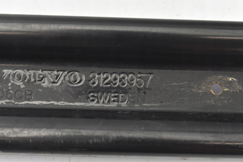 BARĂ RADIATOR 31293957 VOLVO V40 II 16- LIFT Product image