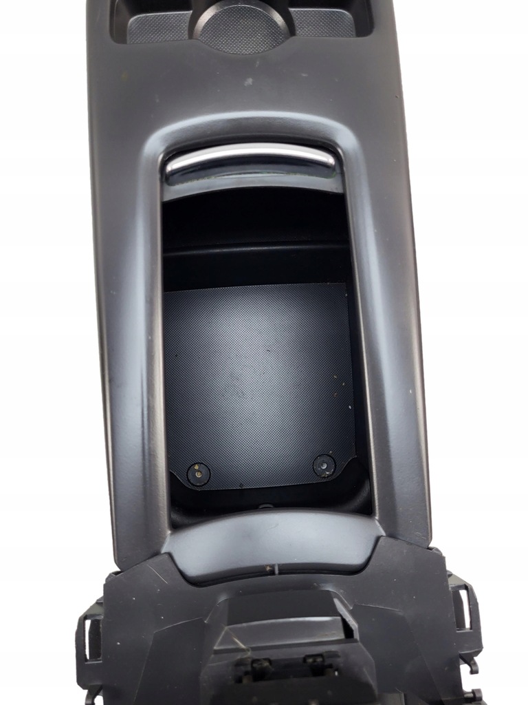 PEUGEOT 5008 I BUTON DE MÂNĂ DEPOZITARE TUNEL CENTRAL 9670593077 Product image