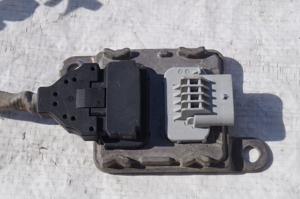 CONTROLLER MODUL NOX RENAULT MASTER III 3 OPEL MOVANO B 5WK97377 Product image