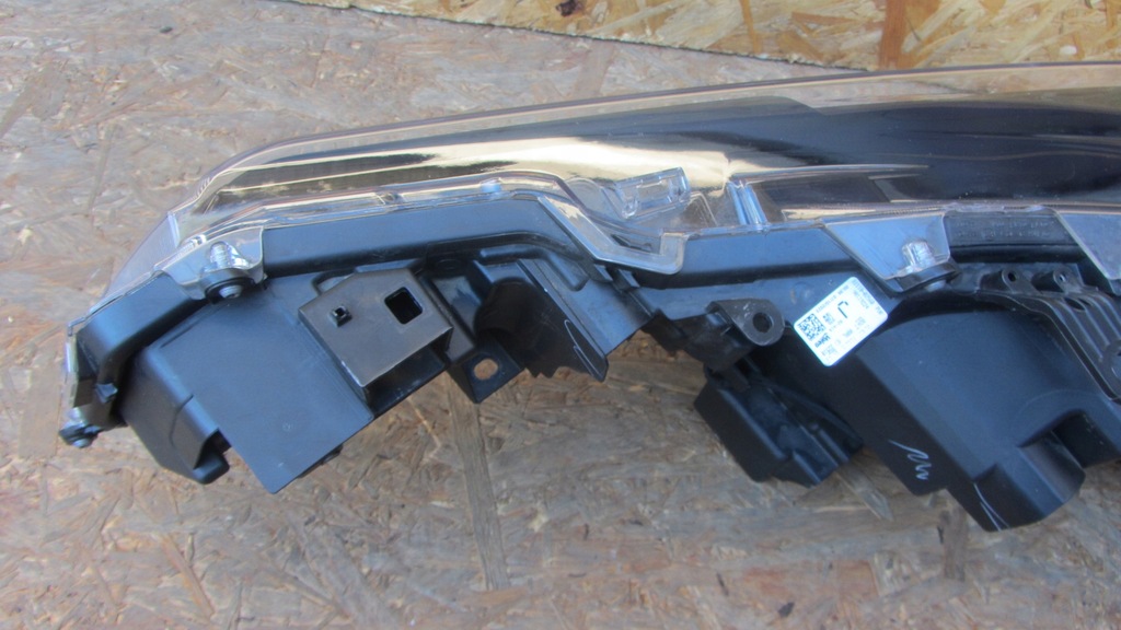 Przednia Prawa Lampa TOYOTA COROLLA E21 FULL LED HB KOMBI Product image