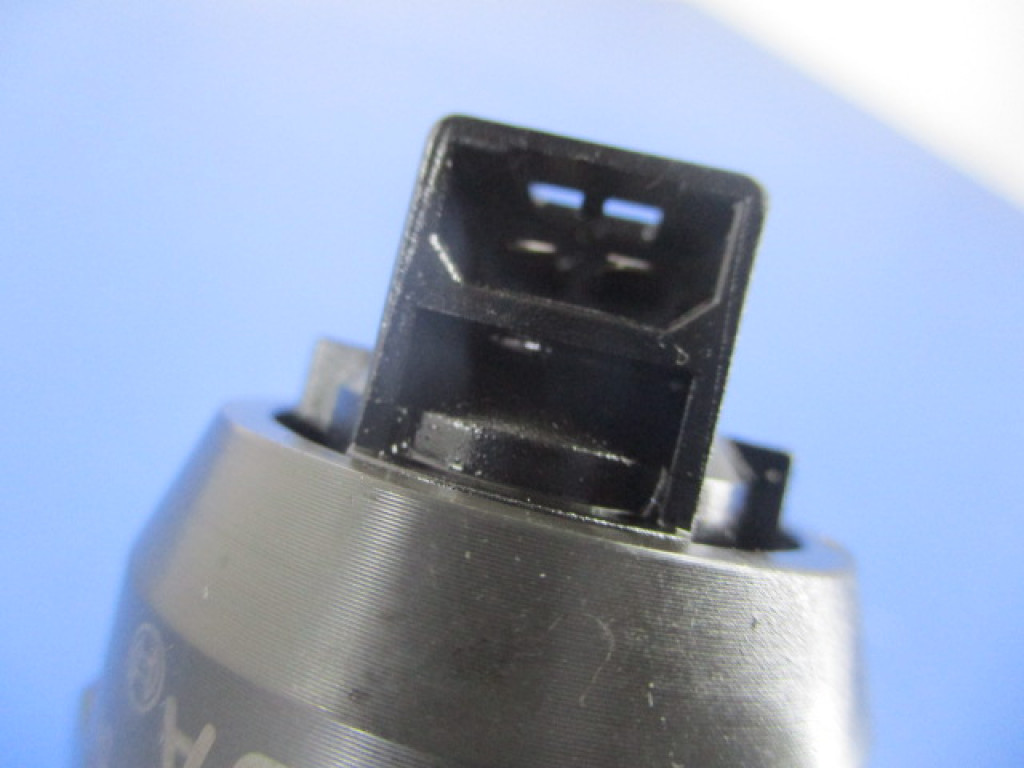 VW AUDI SKODA FABIA 1.4TDi POMPA INJECTIE 038130073AG BOSCH 041472021 Product image