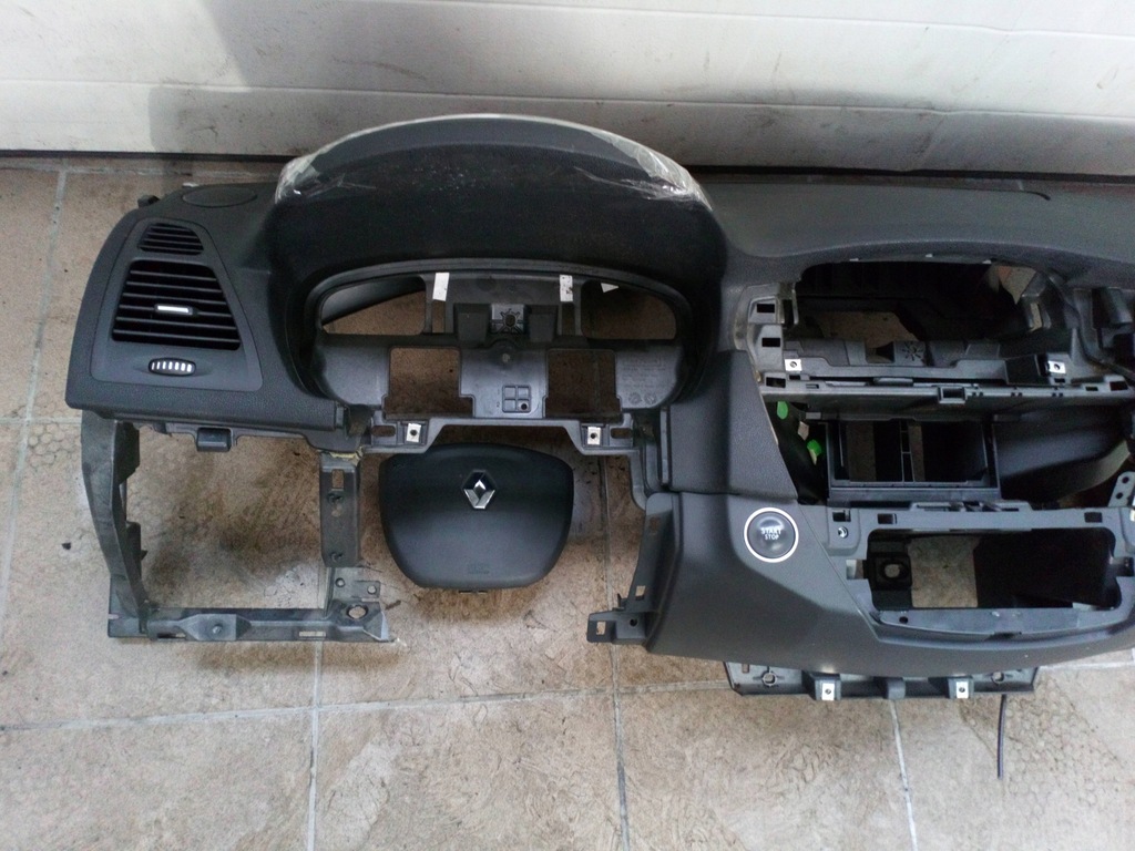 RENAULT LAGUNA III AIRBAG CONSOLA PULSA DE BORD Product image
