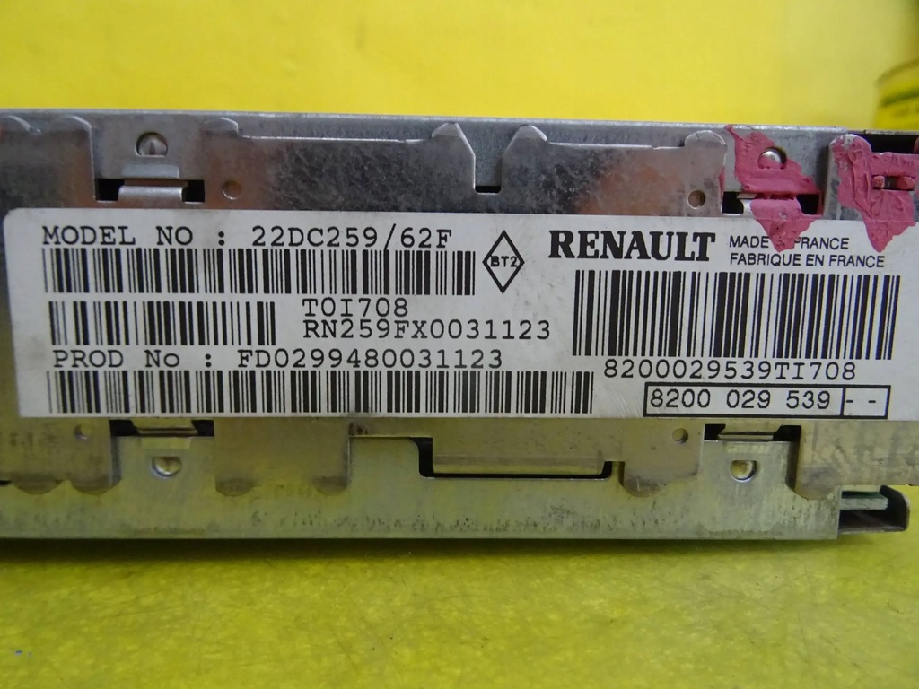 RADIO RENAULT CLIO II + COD 8200029539 NR182 Product image