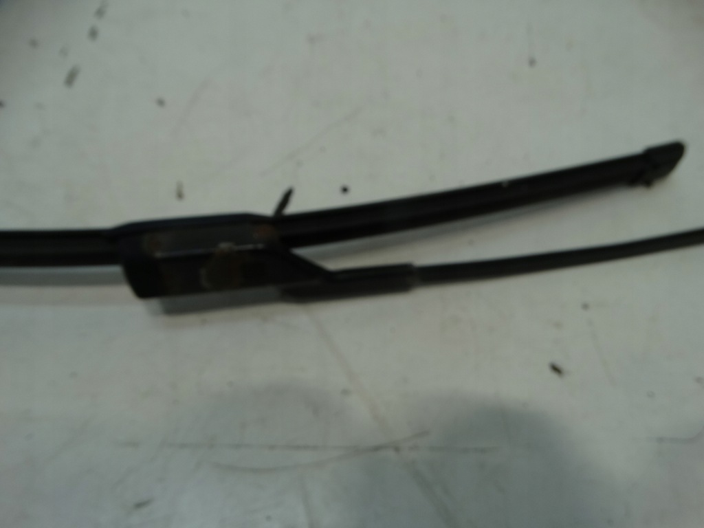 BRAT STERGATOR DREAPTA VOLKSWAGEN PASSAT B6 COMBI 3C1955410B Product image
