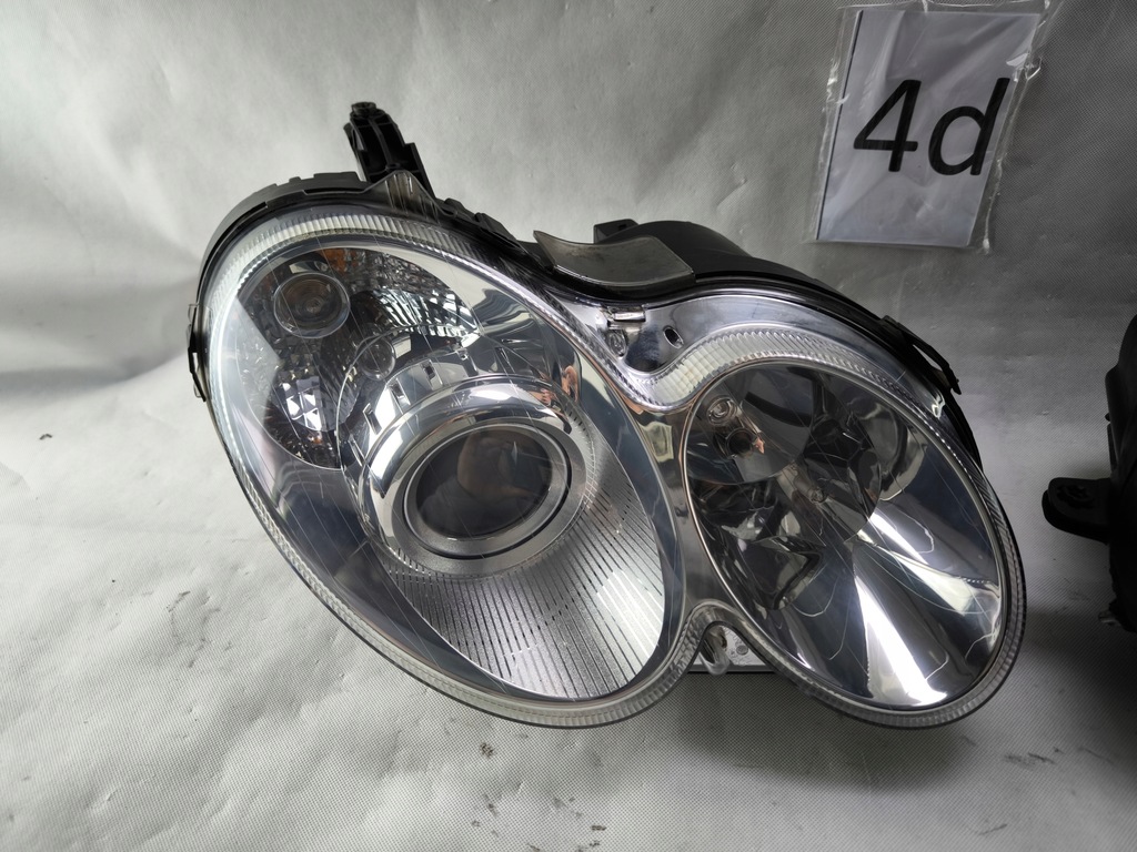 MERCEDES CLK 209 LIFT W209 LAMPĂ DE FAR XENON ROTIRE LA STÂNGA DREAPTA Product image