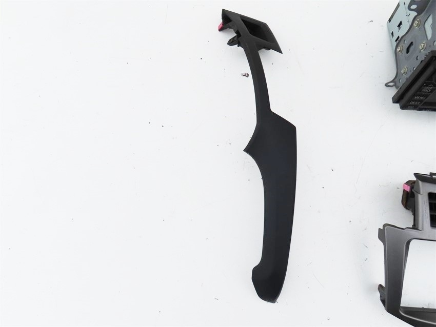 HOVERE RADIO NAVIGARE CADRU TOYOTA YARIS II 2009-2011 AN Product image