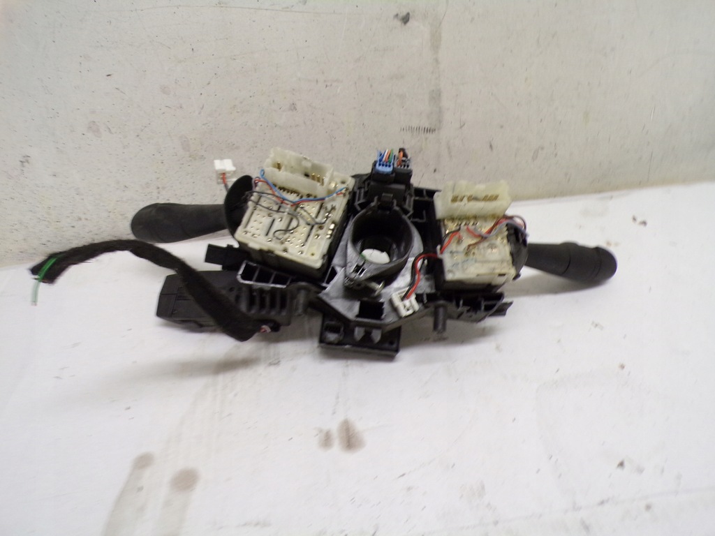 Comutatoare banda Renault Clio IV Lift 479452659R Product image