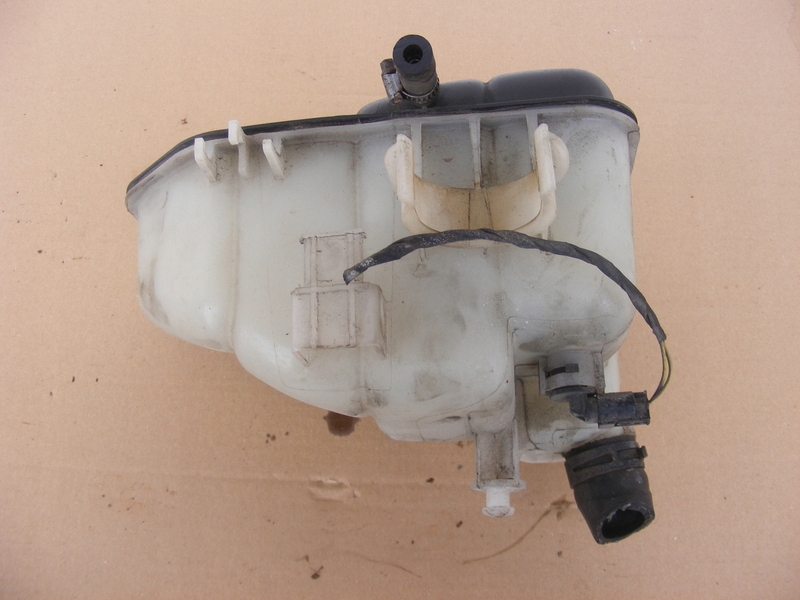 REZERVOR DE RĂCIRE ​​MERCEDES W220 2205000049 Product image