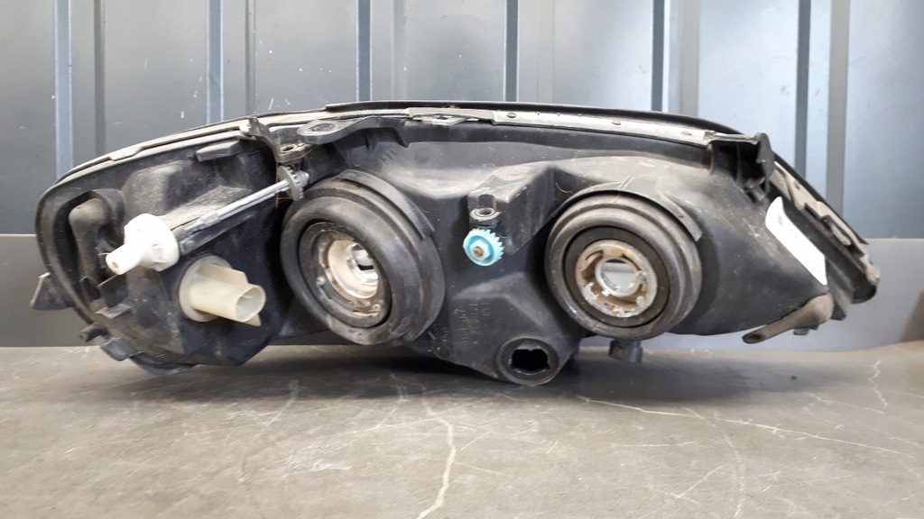 90520877 LEWY FAVER OPEL ASTRA II G HELLA Product image