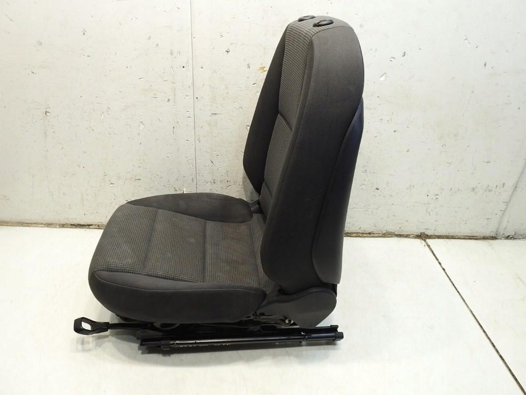 Fotoliu din față dreapta Audi A3 8PA Sportback Product image
