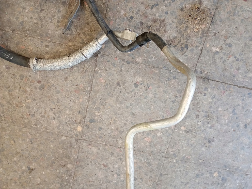 1J1820743r Scaun de cablu de aer condiționat Leon 1 și 99-05 Product image