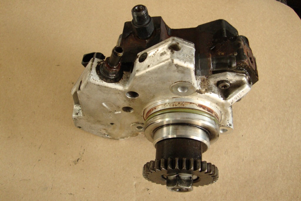 Pompa de injectie Mercedes W211 Jeep Grand Cherokee 3.0 V6 Product image