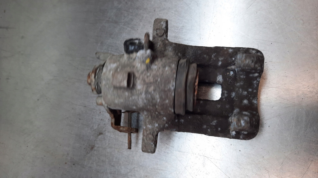 ETRIER DE FRANA STANGA SPATE AUDI A4 B6 AVANT KOMBI 02R 2.0B Product image