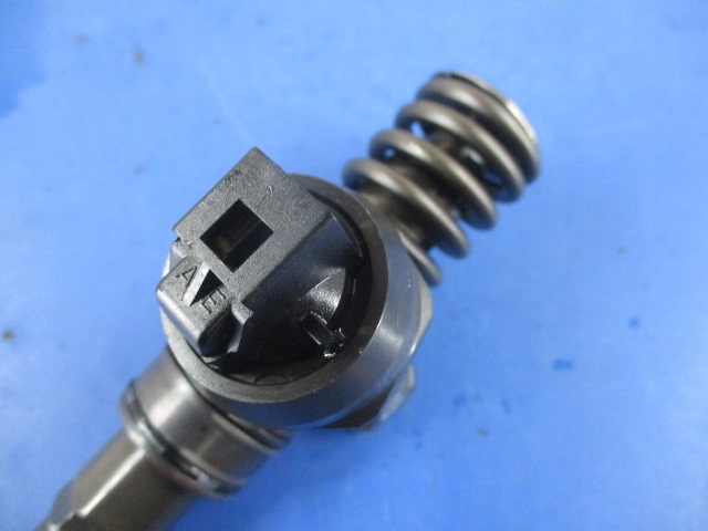 POMPA INJECTIE VW SEAT1.9TDi 038130073AG BOSCH 0414720215 Product image