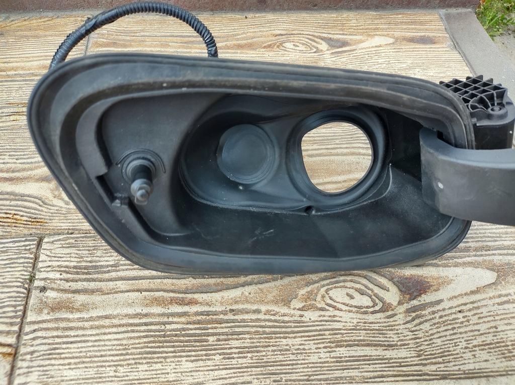 VOLVO XC40 20r clapeta umplere combustibil 32296804 Product image