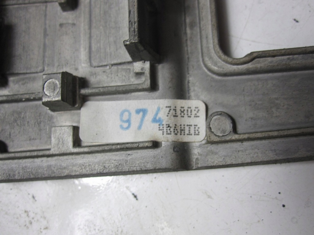 COMUTATOR DE URGENȚĂ CONSOLA CENTRALĂ MERCEDES W210 97R Product image