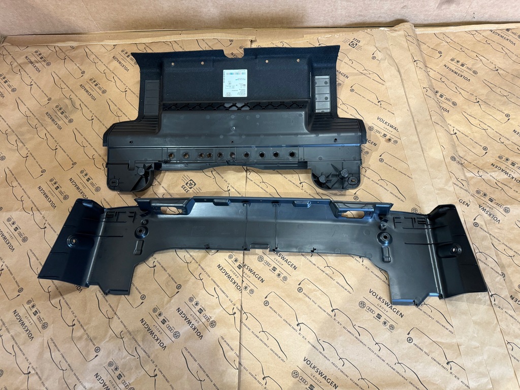 AUDI A5 8W7 COUPE CONVERTIBILĂ SET ACTIONATE ROȘU PENTRU ACȚIONARE PLIANT 8W7871011 Product image