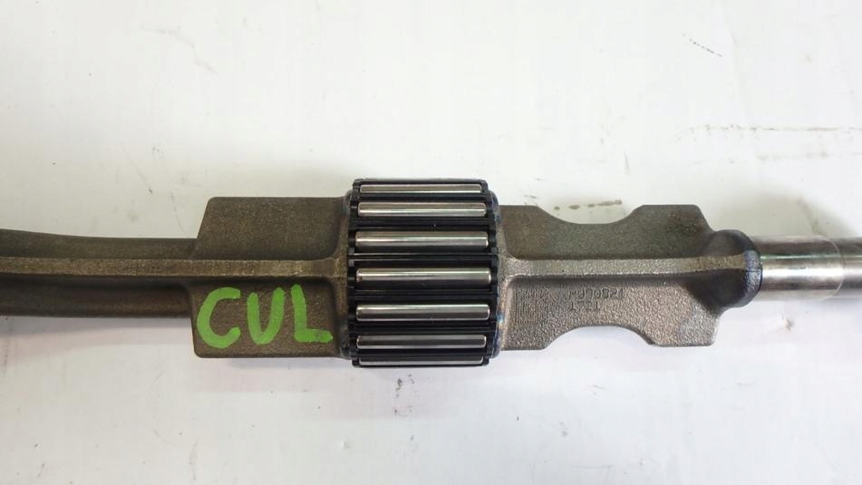 VW SEAT SKODA 2.0 TSI BALANCE SHAFT 06K103305A Product image