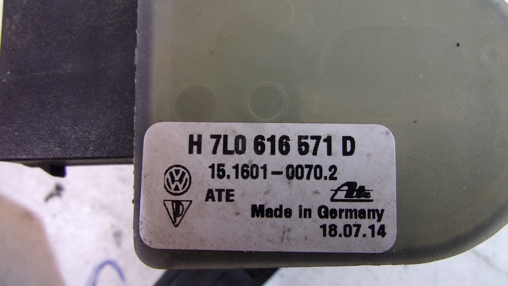 SENSOR DE NIVELARE VOLKSWAGEN 7L0616571D Product image