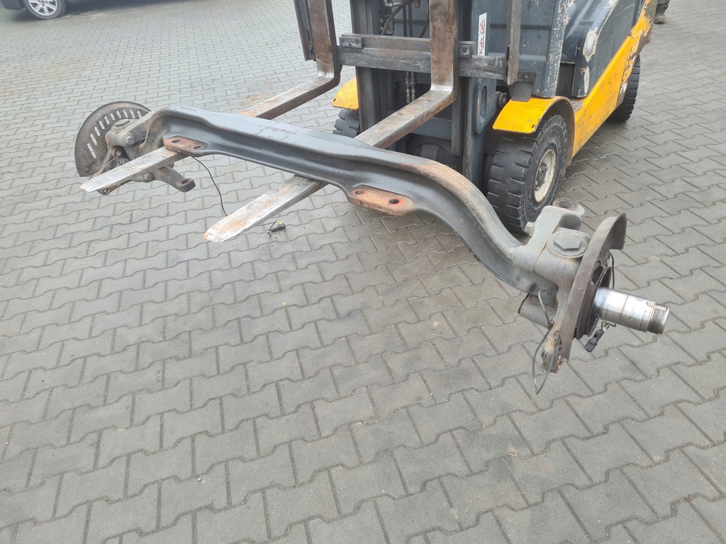 Belka Front Axle Crossovers Fi 78 Low Deck Renault Gama T Volvo FH 4 FH 16 Product image