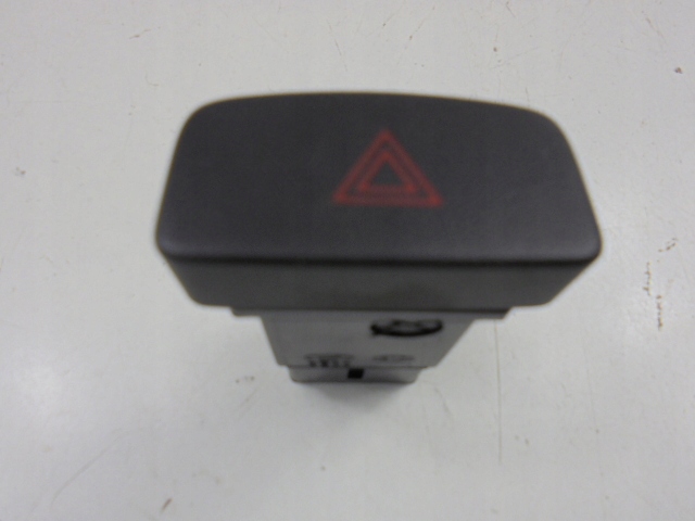 COMUTATOR DE URGENȚĂ HYUNDAI SONATA IV EF 01-04 4D FL 864W0140 Product image