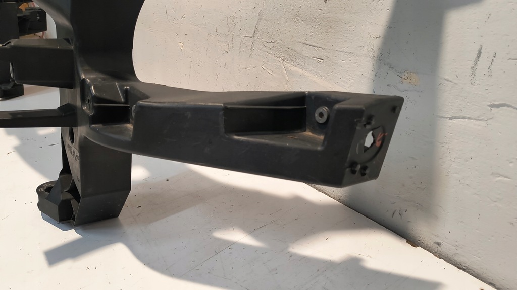 Armarea centurii din față Mercedes Sprinter W907 Product image