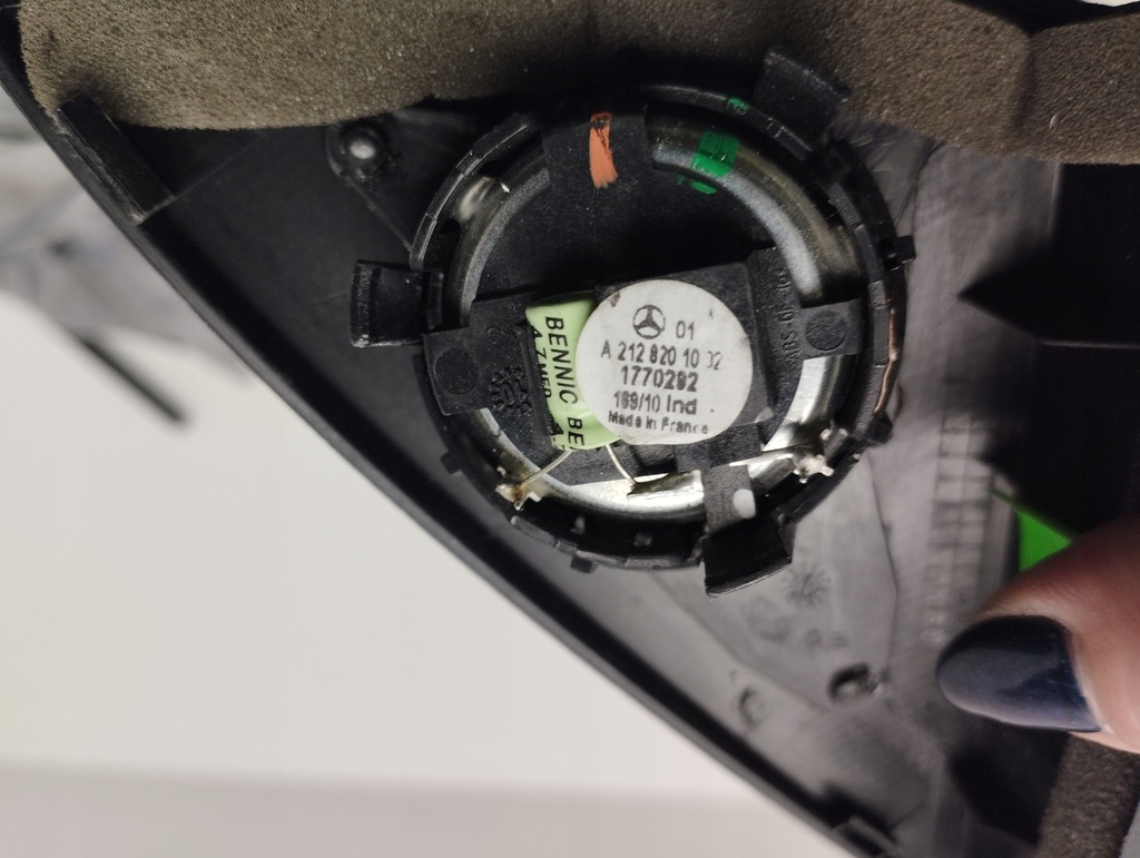 BOXER MERCEDES W212 HARMAN KARDON A2128201002 Product image