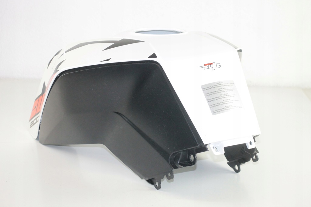 KTM DUKE 125 200 11-16 OVERLAY CAPAC REZERVOR CARENARE REZERVOR Product image
