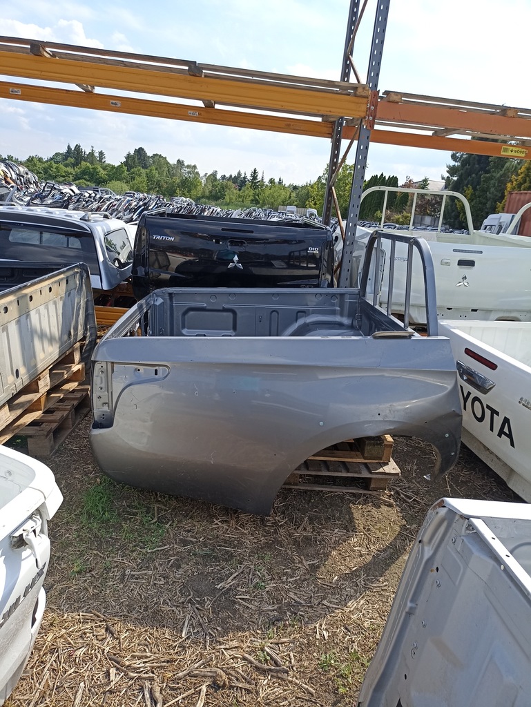MITSUBISHI TRITON L200 2022 AMBALAJ BAGAJ Product image