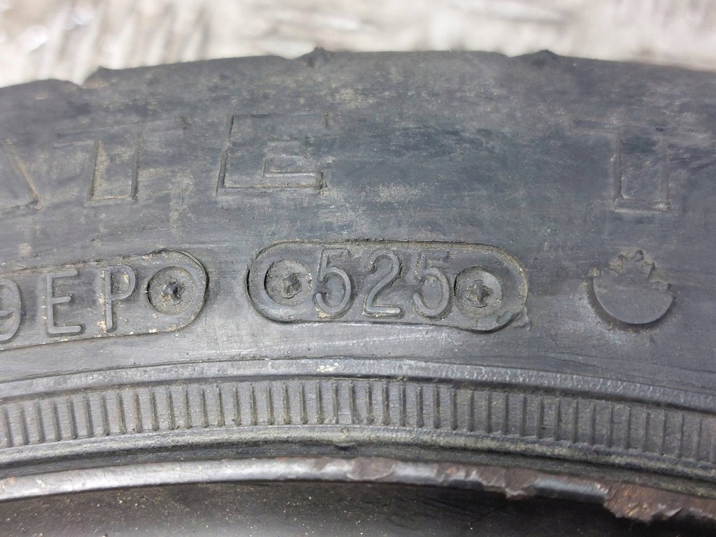 COMUNICARE 4X100 4Jx14 FI56.1 115/70R14 GOODYEAR HONDA CIVIC VI Product image