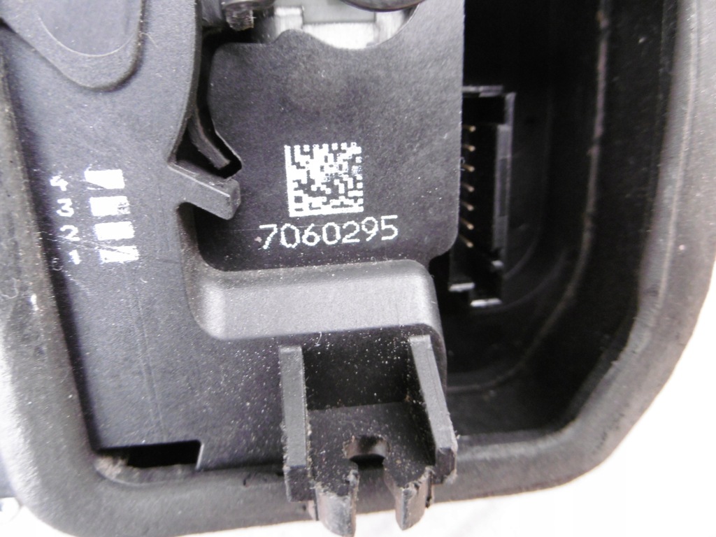 Blocare usi spate stanga spate stanga BMW e60 e61 e90 e91 e87 e70 f10 EU Product image